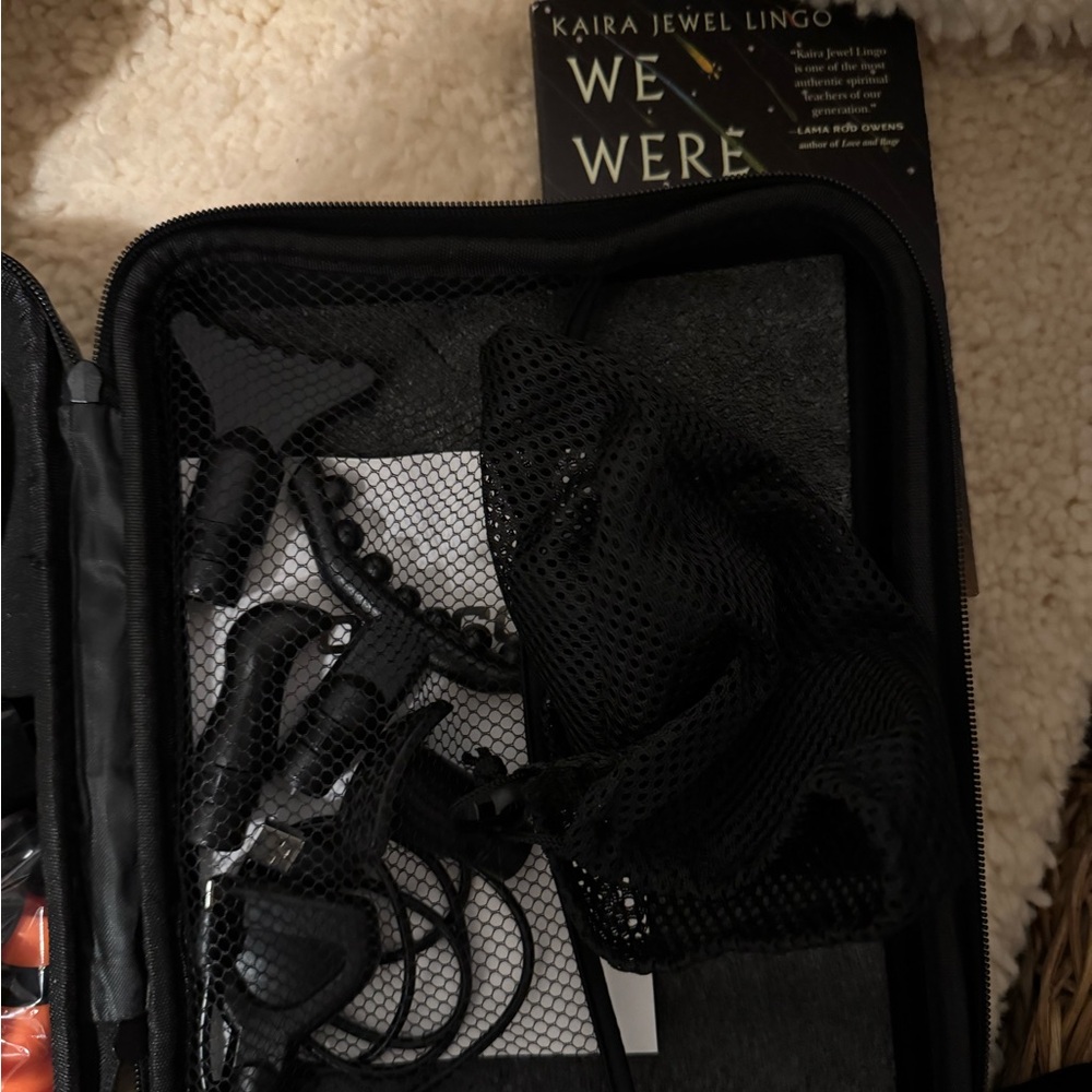 Toloco Black Personal Massage Set - Picture 2 of 4